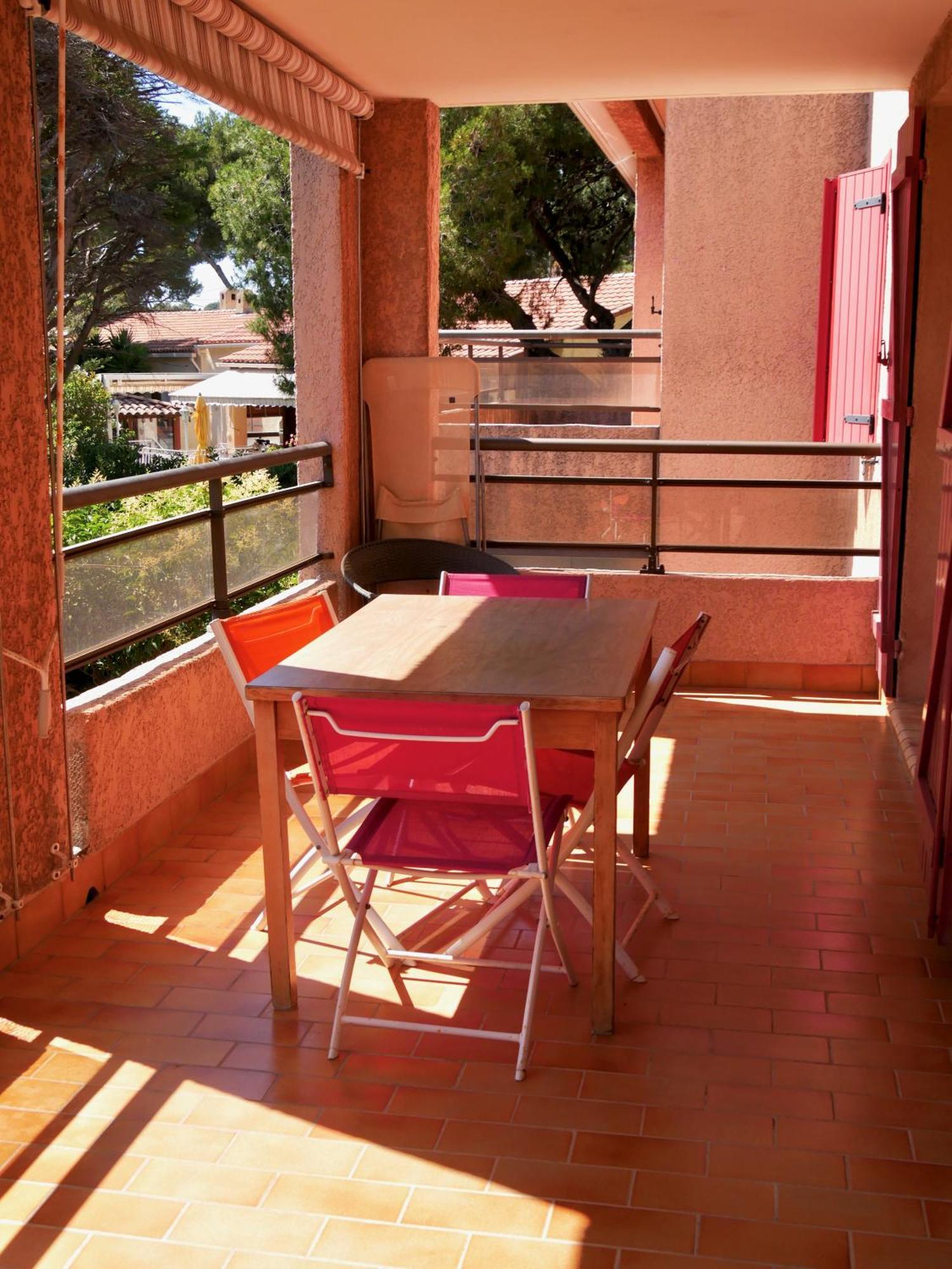 Appartement 60M2 - 2 Chambres A Une Minute Des Plages, Parking Prive Sausset-les-Pins Esterno foto